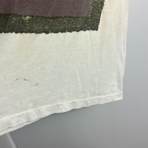 Vintage 1985 U2 Shirt The Unforgettable Fire Tour - Picture 6 of 15